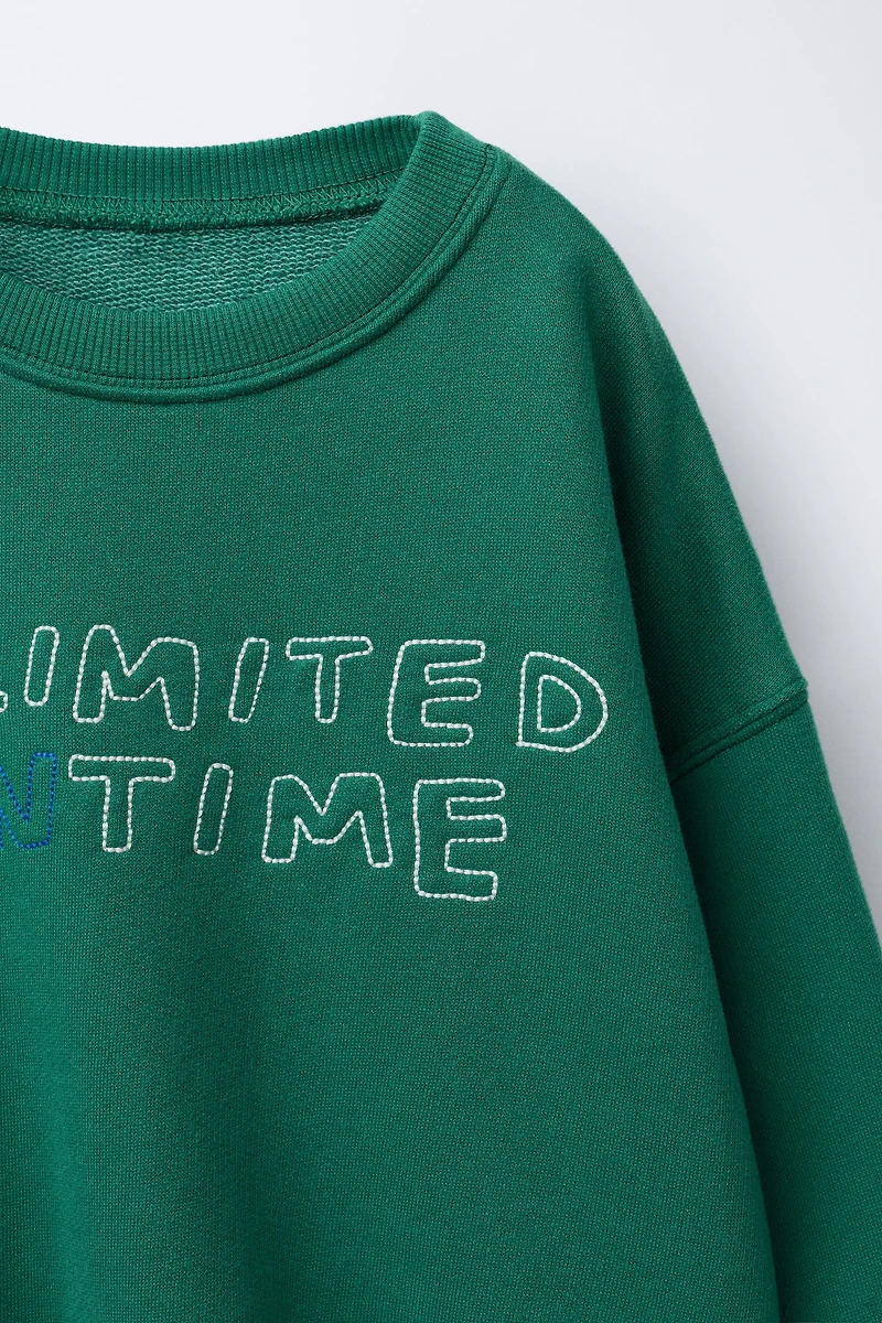 EMBROIDERED TEXT SWEATSHIRT