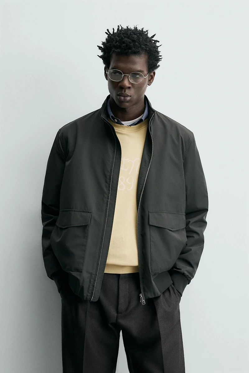 LIGHTWEIGHT WATER REPELLENT JACKET