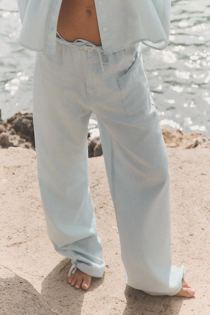 PANTALON FLUIDE À CORDONS