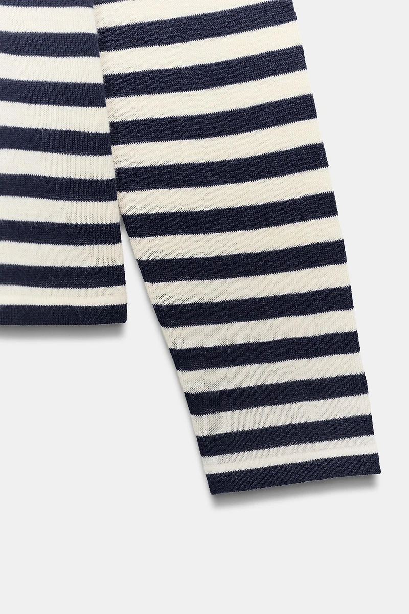 PULL EN MAILLE RAYÉE