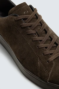 LEATHER SNEAKERS