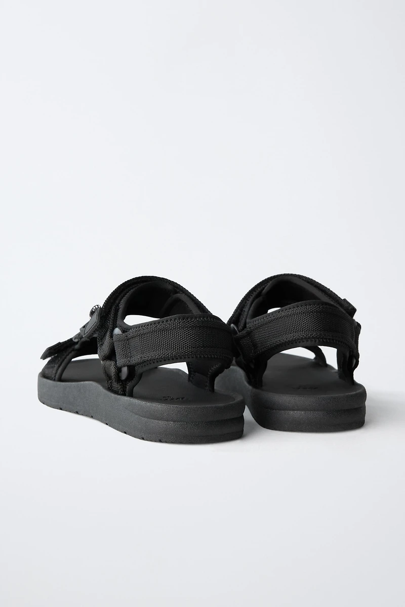 TECHNICAL SANDALS