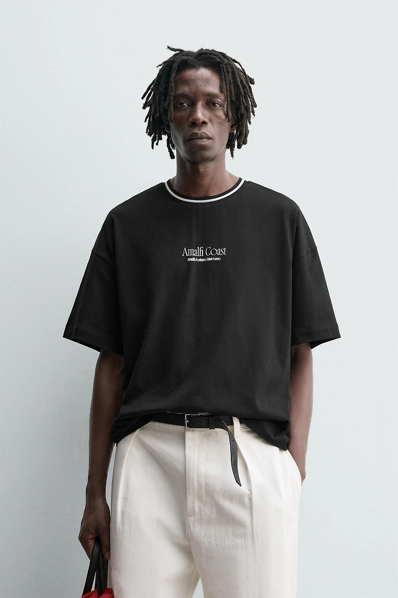 RAISED PRINT TEXT T-SHIRT
