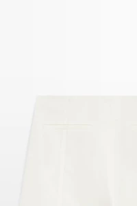 Flowing barrel fit trousers