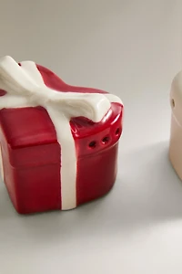 SALT AND PEPPER CHRISTMAS GIFT SHAKER SET