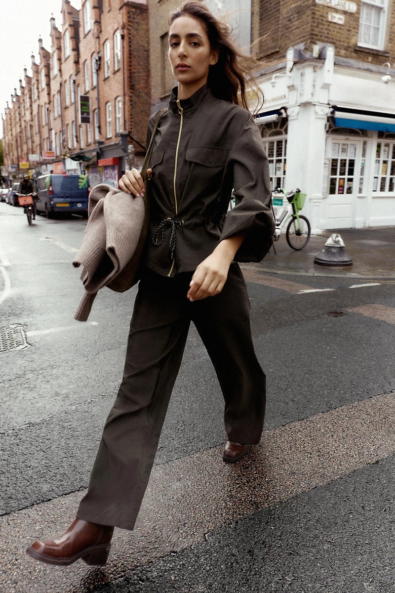 WIDE LEG ELASTIC WAIST PANTS