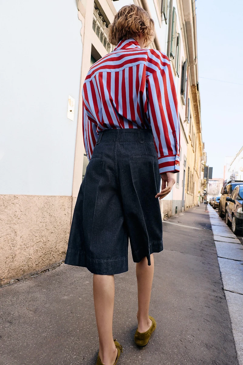 LONG PLEATED SHORTS