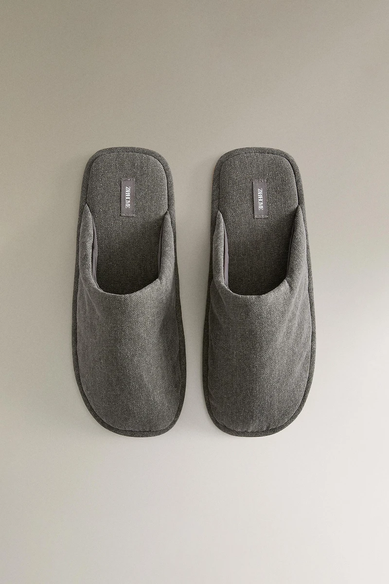 MULE SLIPPERS
