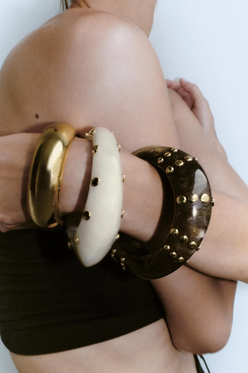 3-PACK OF RESIN STUDDED BANGLES