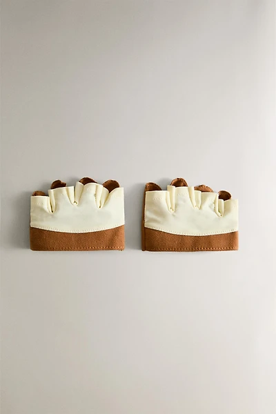 SET OF GYM GLOVES (SET 2)