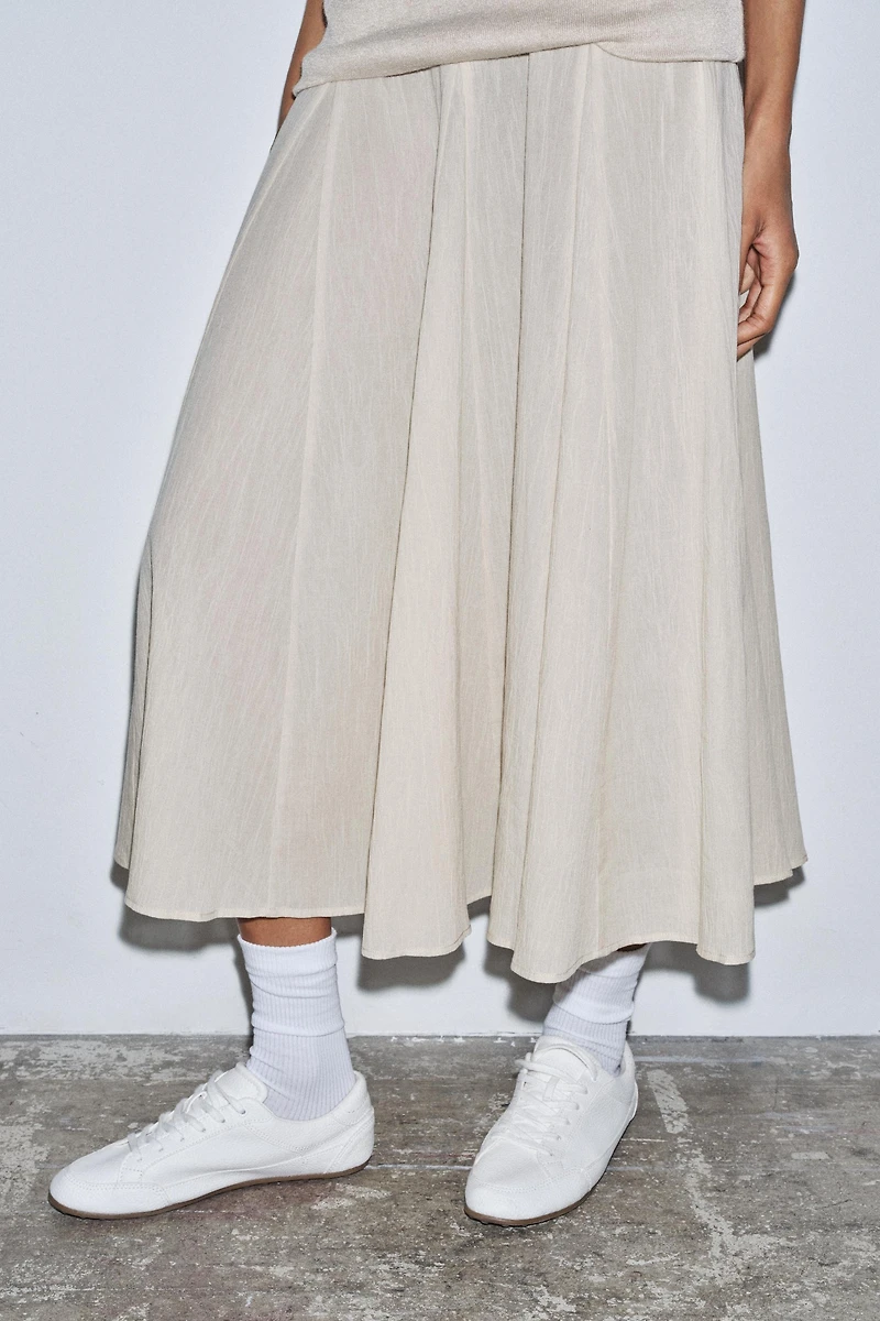 SOFT CONTRAST SKIRT