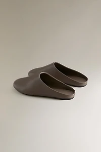 LEATHER BABOUCHE SLIPPERS