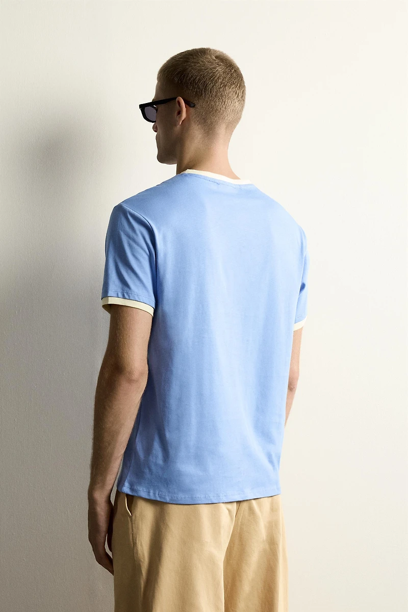 CONTRAST V-NECK RIBBED T-SHIRT