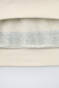 STRIPED PATCH SWEATSHIRT