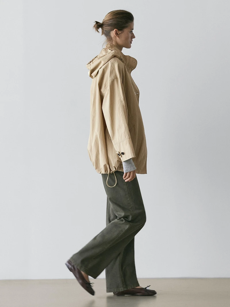 Puff parka with hood detail