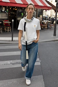 T-SHIRT FERMOIR LISERÉS