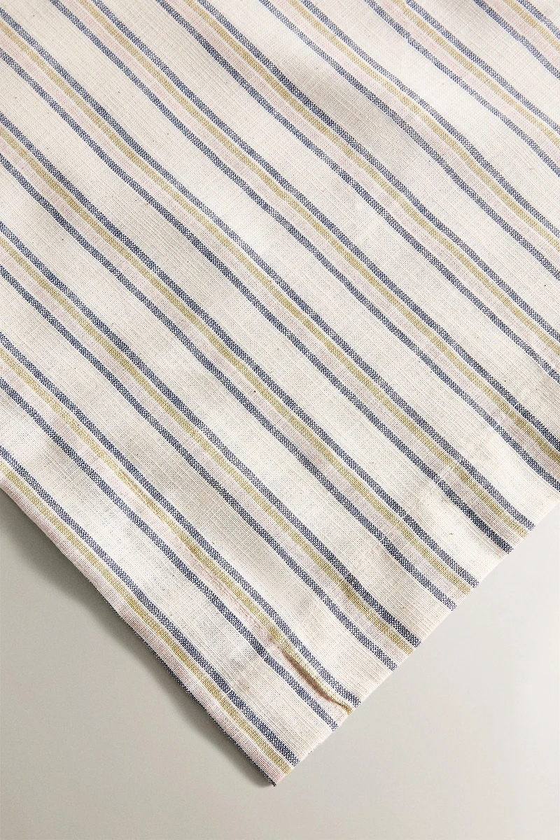 DYED THREAD STRIPED TABLECLOTH