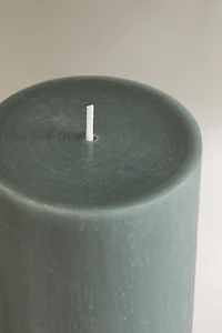 DECORATIVE CYLINDRICAL CANDLE