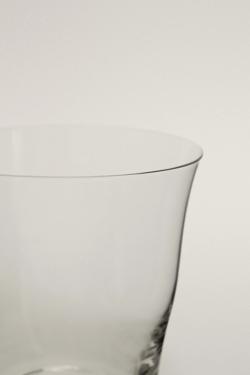 GLASS TUMBLER
