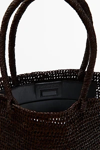Mini raffia bucket bag