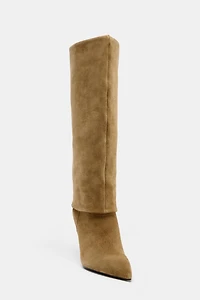 BOTTES À TALONS EN CROÛTE DE CUIR