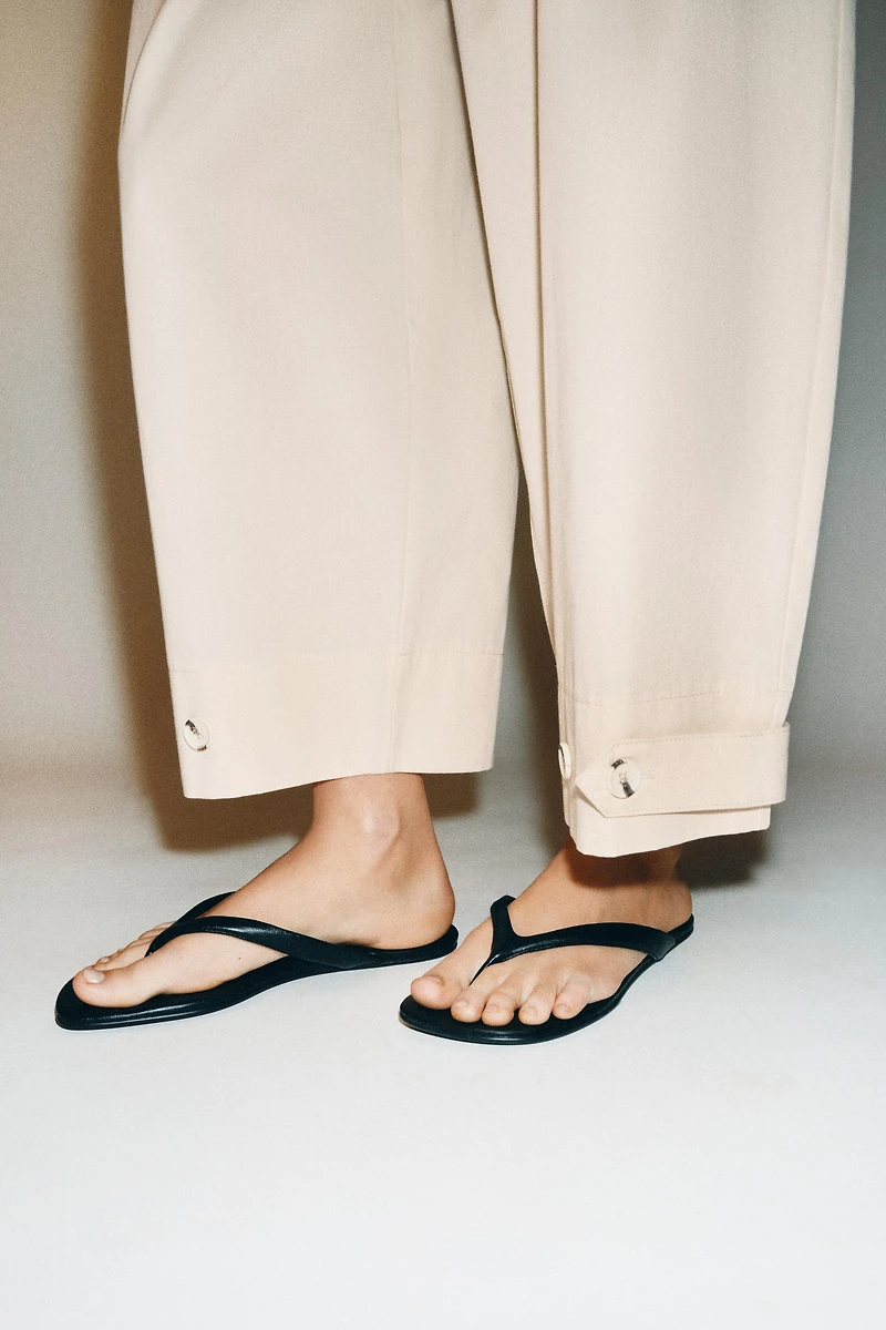 ADJUSTABLE HEM BARREL PANTS