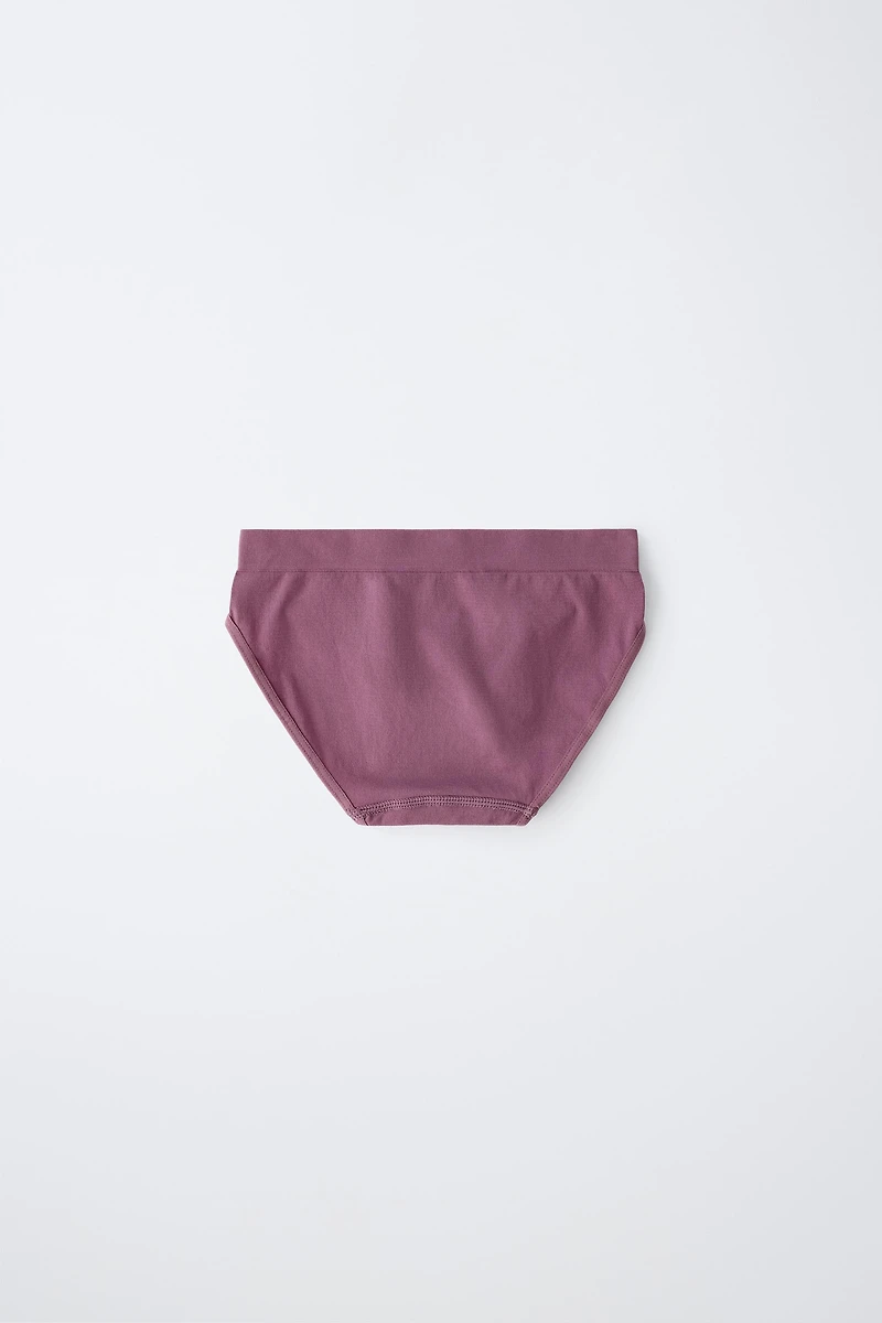 8-14 YEARS / PACK OF THREE SEAMLESS PANTIES