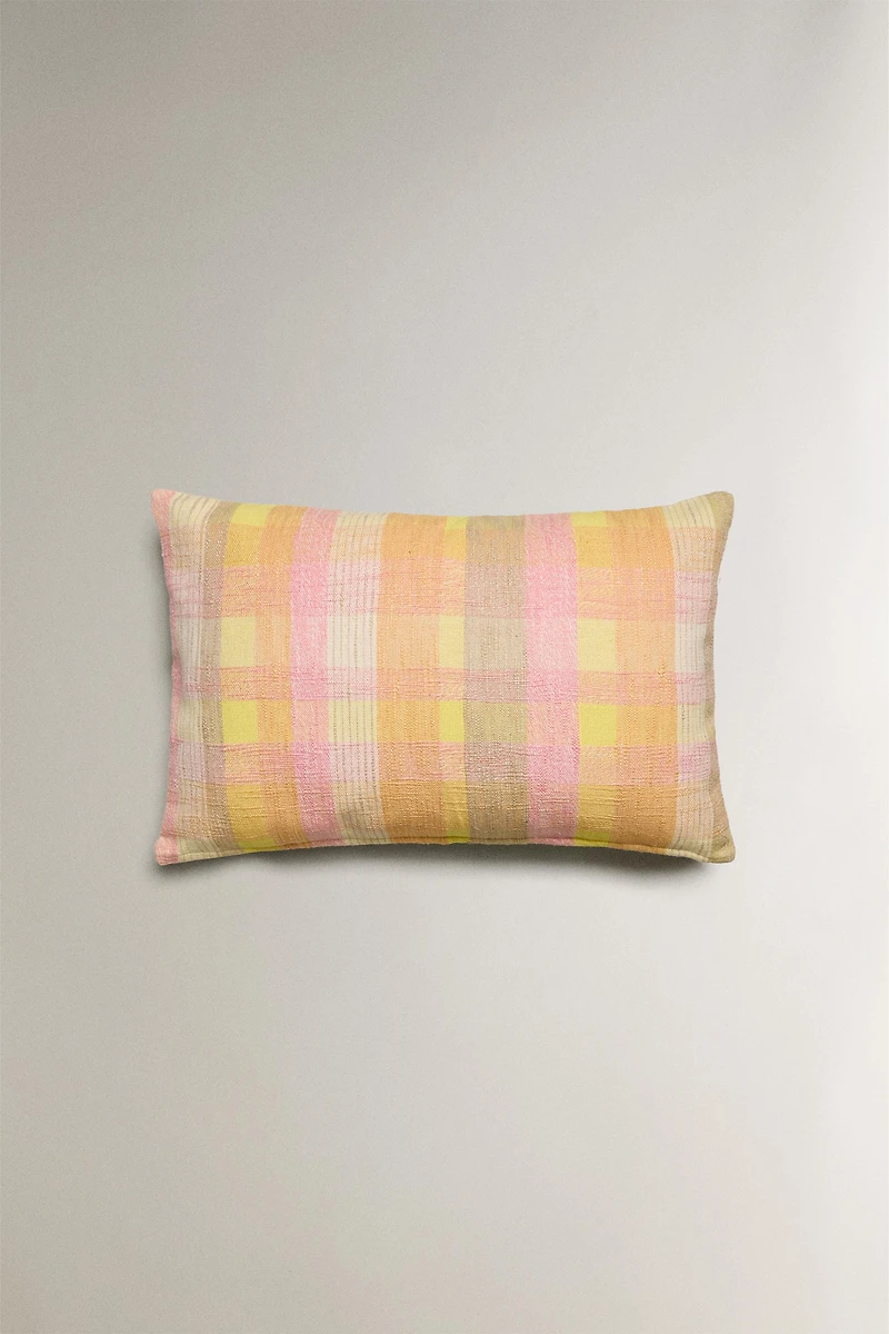 CHECK THROW PILLOW COVER