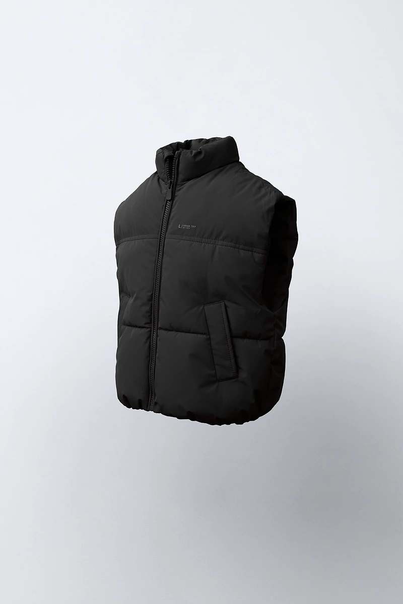 WATER REPELLENT PADDED VEST