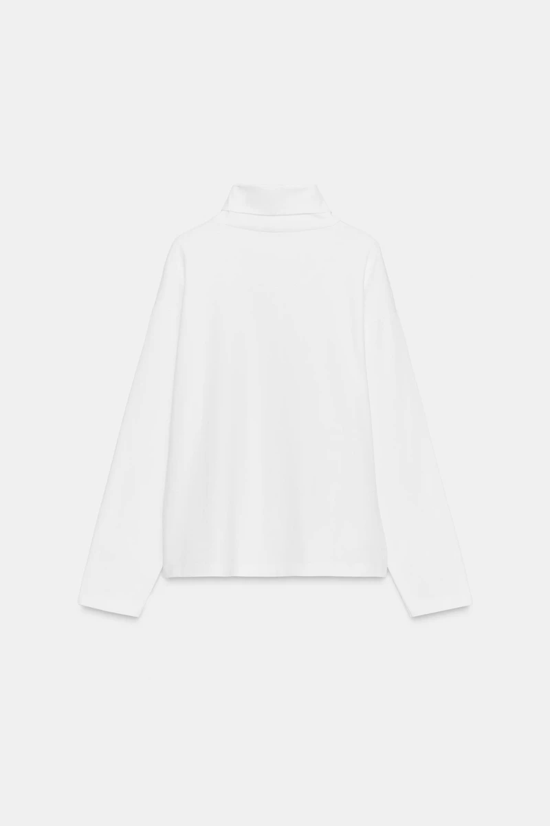 TURTLENECK T-SHIRT