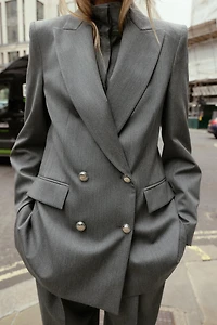 DOUBLE BREASTED BLAZER
