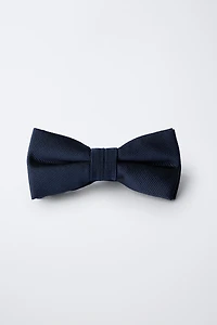PLAIN BOW TIE