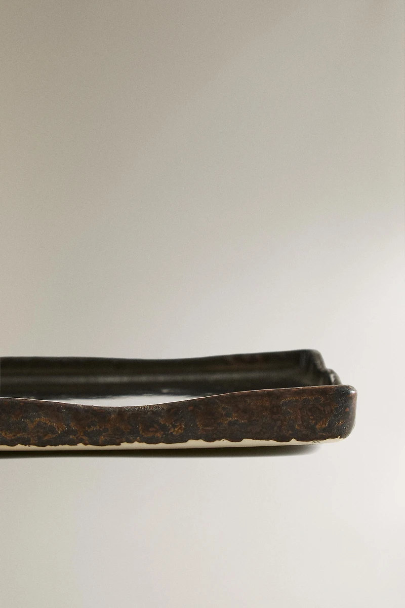 BLACK CERAMIC TRAY