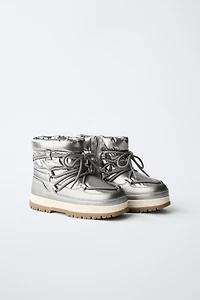METALLIC ANKLE BOOTS
