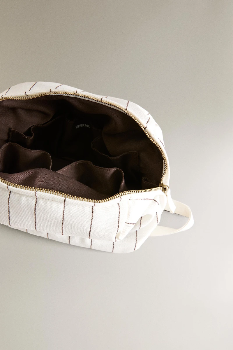 STRIPED MAKEUP BAG