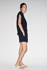 SHORT SLEEVE INTERLOCK T-SHIRT