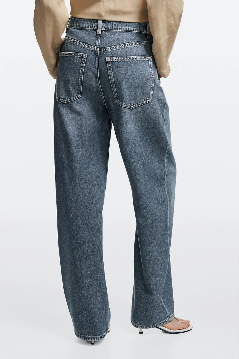 Mid-waist barrel fit jeans