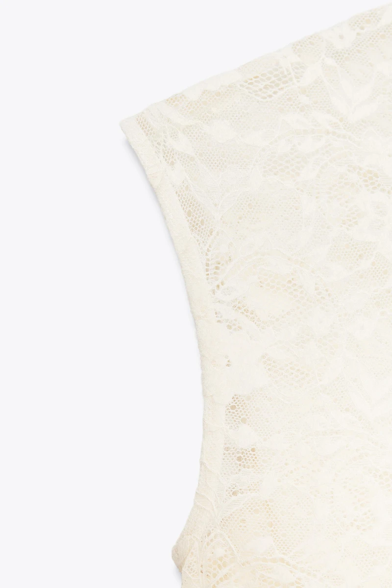 LACE TOP