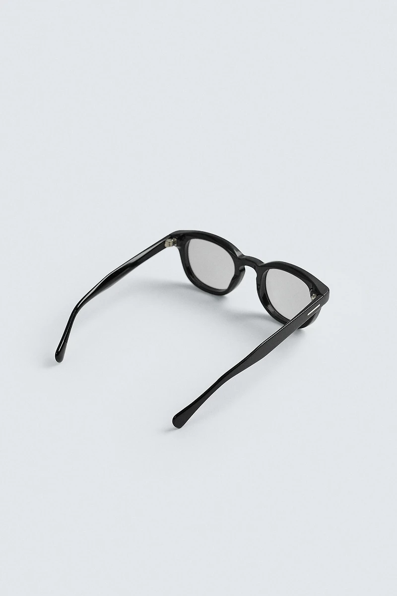 ROUND SUNGLASSES
