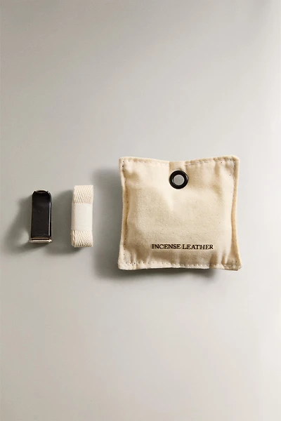 INCENSE LEATHER CAR AIR FRESHENER