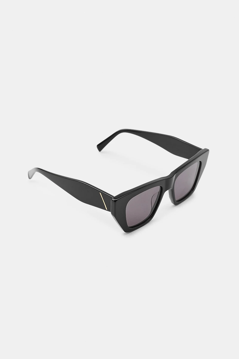 CAT EYE SUNGLASSES