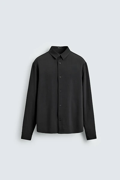 RELAXED FIT FLOWY SHIRT