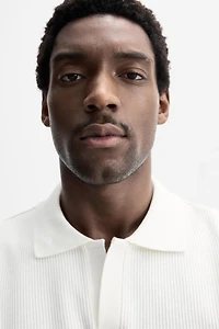 VERTICAL TEXTURED POLO