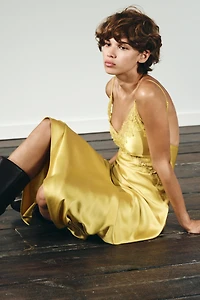SATIN MIDI LACE DRESS