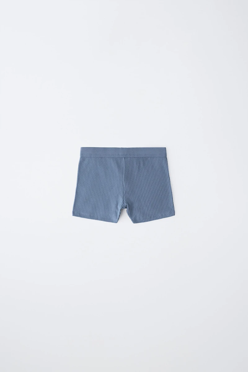 AGES 6- / THREE-PACK OF RIBBED BOXERS WITH LABEL
