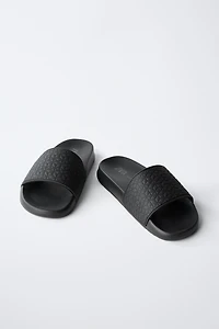 RAISED SLIDES