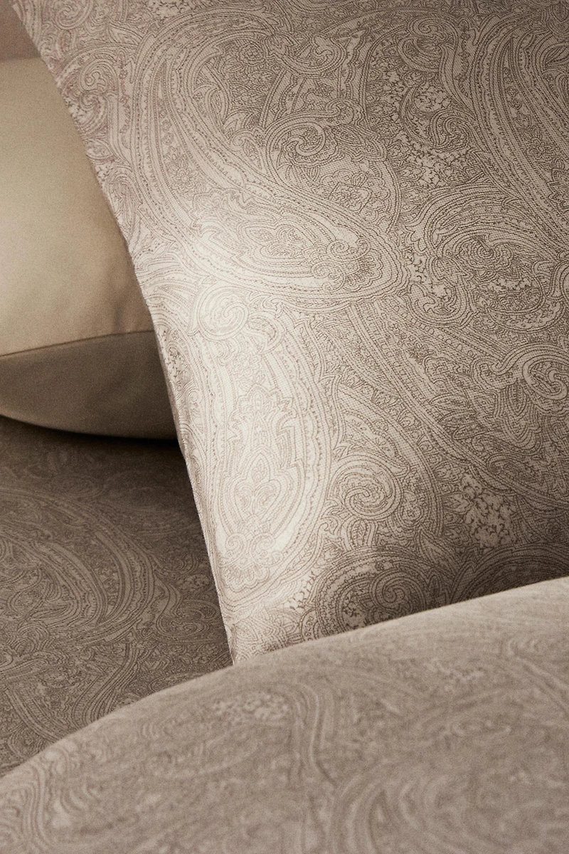 PAISLEY SATEEN PILLOWCASE