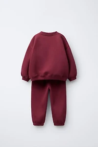 EMBROIDERED SWEATSHIRT AND JOGGER SET