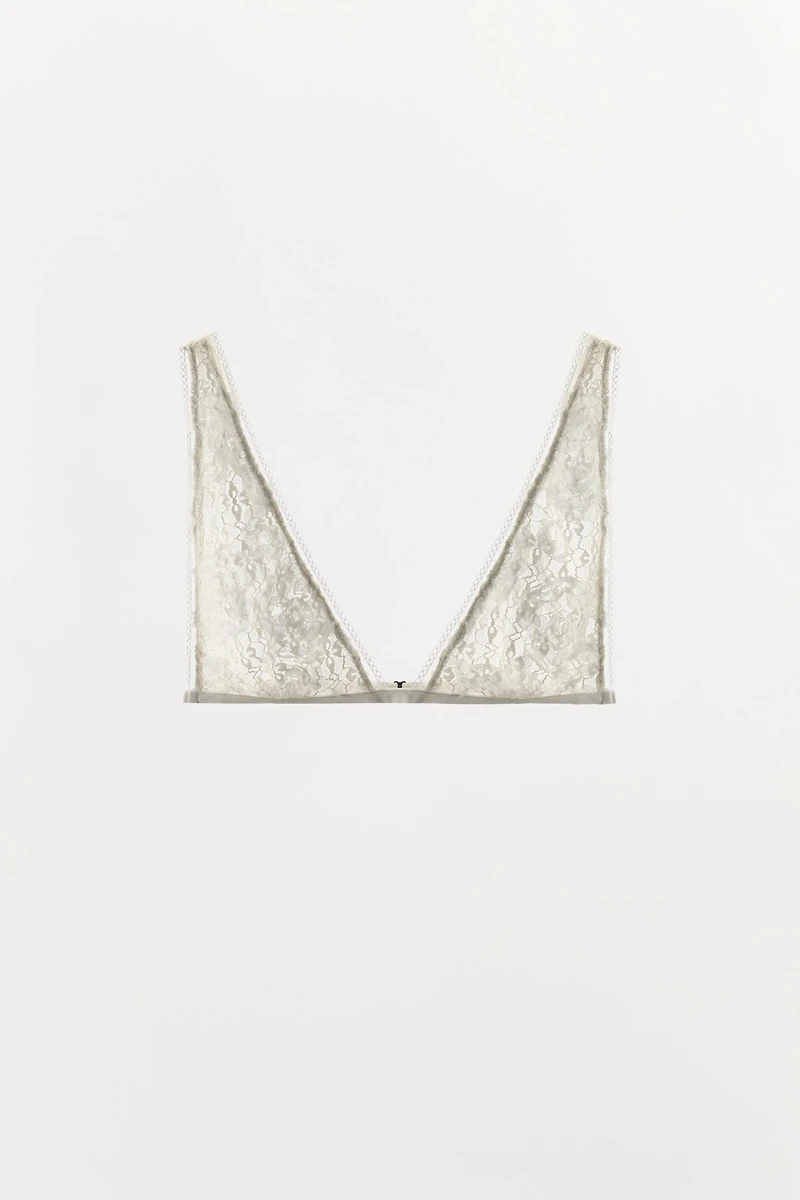 EMBOSSED LACE TRIANGLE BRA