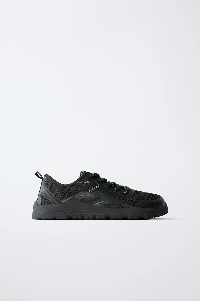 BAREFOOT MESH SNEAKERS